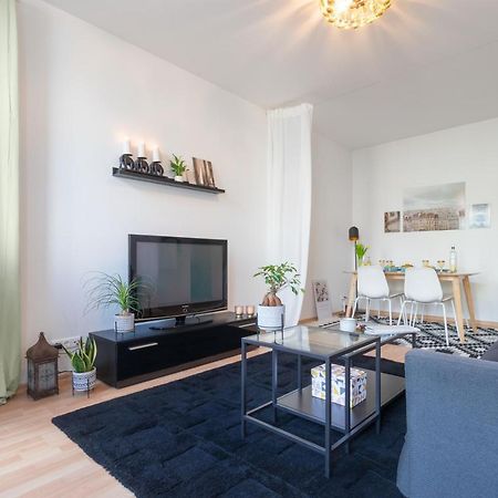 Ruhige Wohnung In Zentraler Lage - Quiet Flat In A Central Location Magdeburg Exterior photo